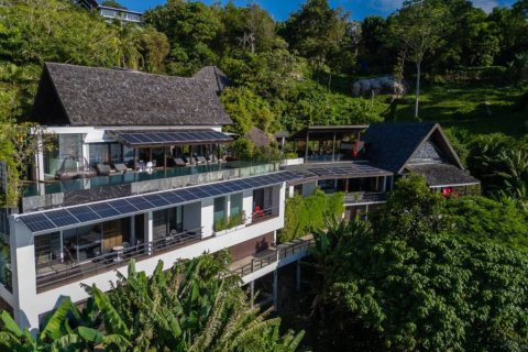 Villa in Kamala, Thailand 7 bedrooms № 146700 - photo 1