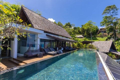 Villa in Kamala, Thailand 7 bedrooms № 146700 - photo 2