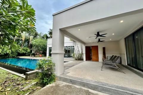 Casa de 3 dormitorios en Pattaya, Tailandia № 211153 - foto 9