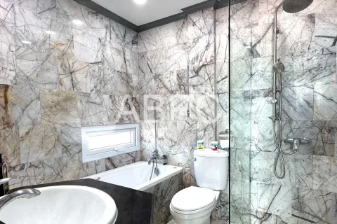 Casa de 9 dormitorios en Pattaya, Tailandia № 211154 - foto 18