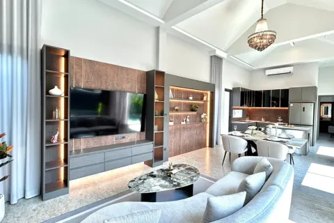 Casa de 3 dormitorios en Pattaya, Tailandia № 211149 - foto 13