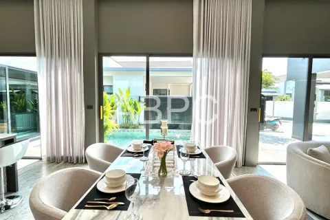 Casa de 3 dormitorios en Pattaya, Tailandia № 211149 - foto 4