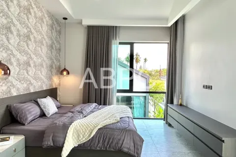 Casa de 3 dormitorios en Pattaya, Tailandia № 211149 - foto 8