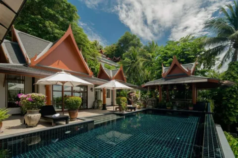 Villa in Phuket, Thailand 5 bedrooms № 156334 - photo 24