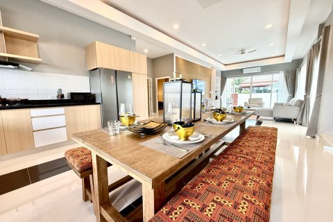 Maison à Bang Lamung, Thaïlande 3 chambres № 156337 - photo 9