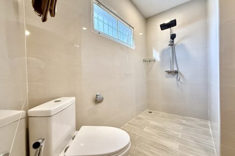 Maison à Bang Lamung, Thaïlande 3 chambres № 156337 - photo 19