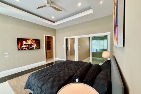 Maison à Bang Lamung, Thaïlande 3 chambres № 156337 - photo 28