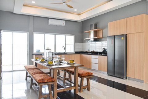 Maison à Bang Lamung, Thaïlande 3 chambres № 156337 - photo 18