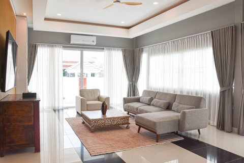 Maison à Bang Lamung, Thaïlande 3 chambres № 156337 - photo 10