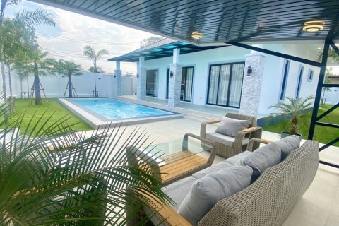 Maison à Bang Lamung, Thaïlande 3 chambres № 156336 - photo 4