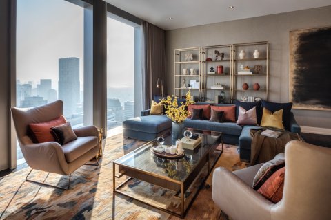 Condo in Bangkok, Thailand, 3 bedrooms  № 180797 - photo 2