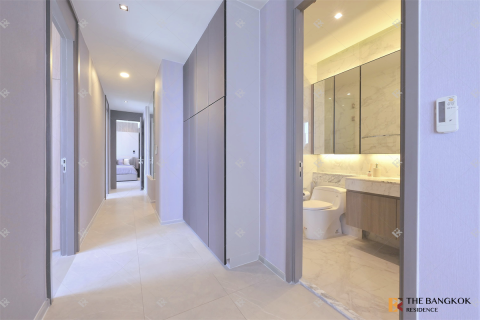 Condo à Bangkok, Thaïlande, 3 chambres № 186296 - photo 8
