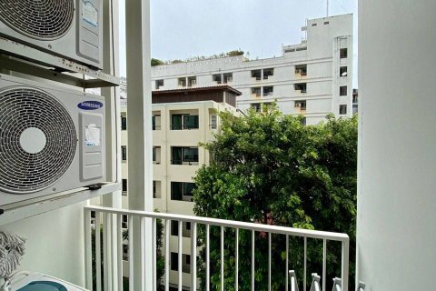 Condo in Pattaya, Thailand, 1 bedroom № 204329 - photo 6