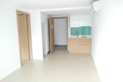 Condo in Pattaya, Thailand, 1 bedroom № 204333 - photo 2