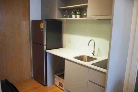 Condo in Thonburi, Bangkok, Thailand, 1 bedroom № 183422 - photo 9
