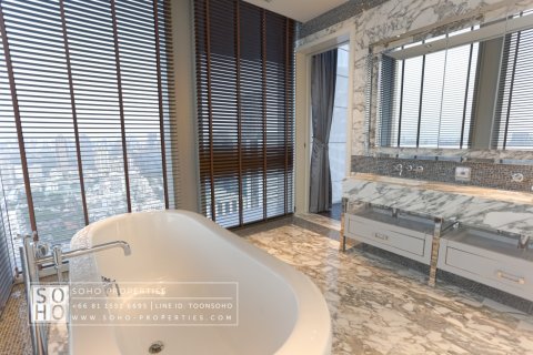 Condo in Sathon, Bangkok, Thailand, 3 bedrooms № 143547 - photo 15