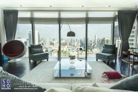 Condo in Sathon, Bangkok, Thailand, 3 bedrooms № 143547 - photo 1