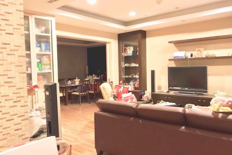 Кондоминиум с 3 спальнями в Бангкоке, Таиланд № 143553 - фото 1