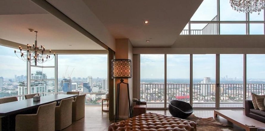 Кондоминиум с 4 спальнями в Бангкоке, Таиланд № 143548