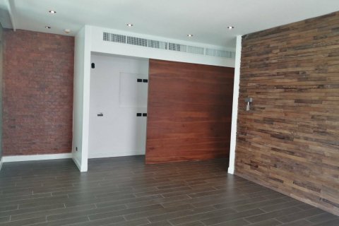 Кондоминиум с 6 спальнями в Бангкоке, Таиланд № 143549 - фото 15