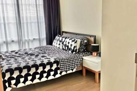 Condo in Bangkok, Thailand, 2 bedrooms  № 143550 - photo 9