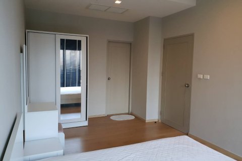 Кондоминиум с 1 спальней в Бангкоке, Таиланд № 143552 - фото 10