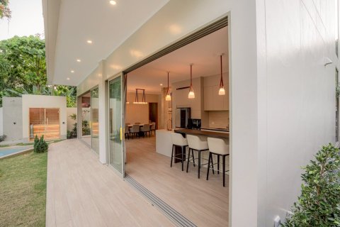 Villa in Phuket, Thailand 4 bedrooms № 162050 - photo 3