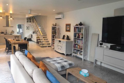 Villa in Phuket, Thailand 3 bedrooms № 162049 - photo 2