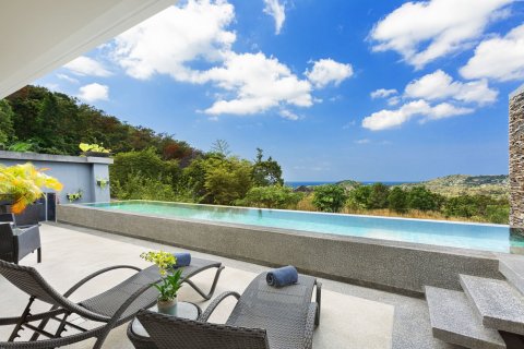 Penthouse in Phuket, Thailand 3 bedrooms № 162046