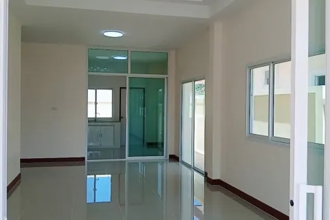 Casa de 2 dormitorios en Pattaya, Tailandia № 211377 - foto 15