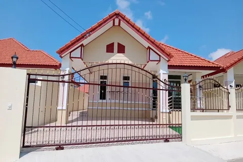 Casa de 2 dormitorios en Pattaya, Tailandia № 211377 - foto 12