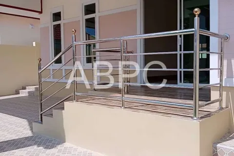 Casa de 2 dormitorios en Pattaya, Tailandia № 211377 - foto 7