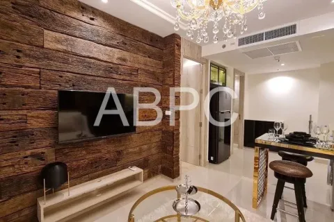 Condominio de 1 dormitorio en Pattaya, Tailandia № 211375 - foto 2