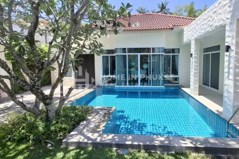 House in Rawai, Thailand 4 bedrooms № 209627