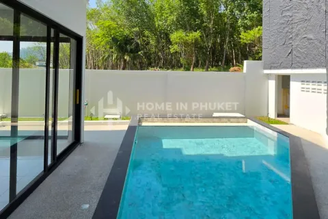 House in Chalong, Thailand 4 bedrooms № 209628 - photo 2