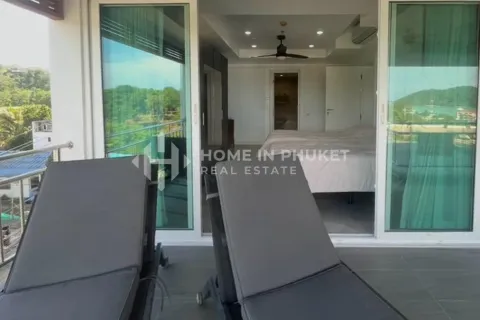 Condo in Phuket, Thailand, 2 bedrooms № 209629 - photo 2