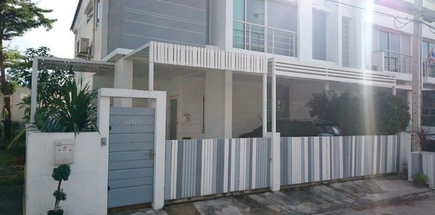 Таунхаус в Правете, Бангкок, Таиланд с 4 спальнями  № 139315