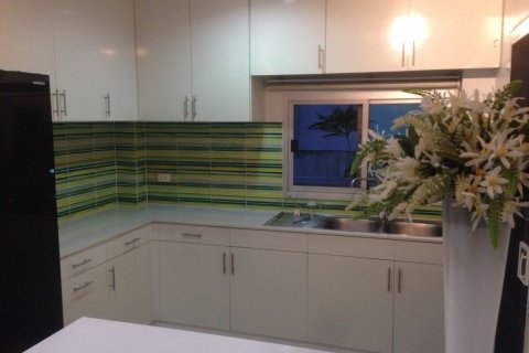 Таунхаус в Правете, Бангкок, Таиланд с 4 спальнями  № 139315 - фото 8