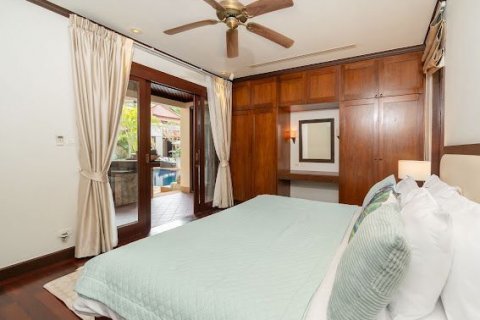 Villa in Phuket, Thailand 5 bedrooms № 139318 - photo 8