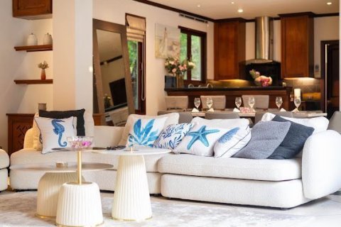 Villa in Phuket, Thailand 5 bedrooms № 139318 - photo 22