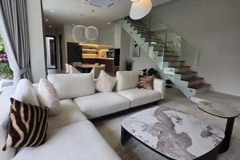 Villa in Phuket, Thailand 3 bedrooms № 162175 - photo 3