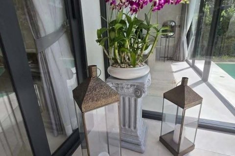 Villa in Phuket, Thailand 3 bedrooms № 162175 - photo 6