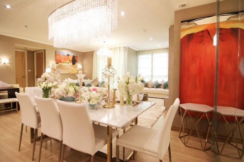 Кондоминиум с 3 спальнями в Сатхоне, Бангкок, Таиланд № 143722 - фото 6