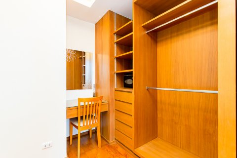 Кондоминиум с 1 спальней в Бангкоке, Таиланд № 143726 - фото 4