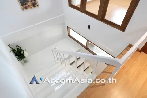 Reihenhaus in Watthana, Bangkok, Thailand 3 Schlafzimmer № 215438 - Foto 13