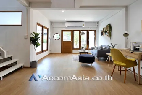 Reihenhaus in Watthana, Bangkok, Thailand 3 Schlafzimmer № 215438 - Foto 3