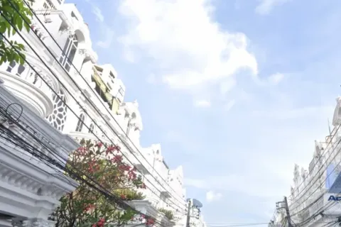 Haus in Watthana, Bangkok, Thailand 4 Schlafzimmer № 215436 - Foto 15