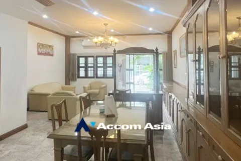 Reihenhaus in Watthana, Bangkok, Thailand 4 Schlafzimmer № 215435 - Foto 3