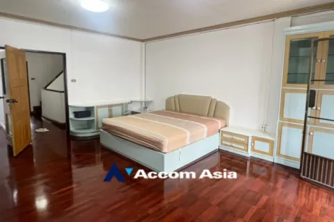 Reihenhaus in Watthana, Bangkok, Thailand 4 Schlafzimmer № 215435 - Foto 14