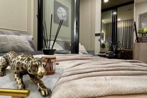 Condo in Phra Khanong, Bangkok, Thailand, 1 bedroom  № 120435 - photo 4